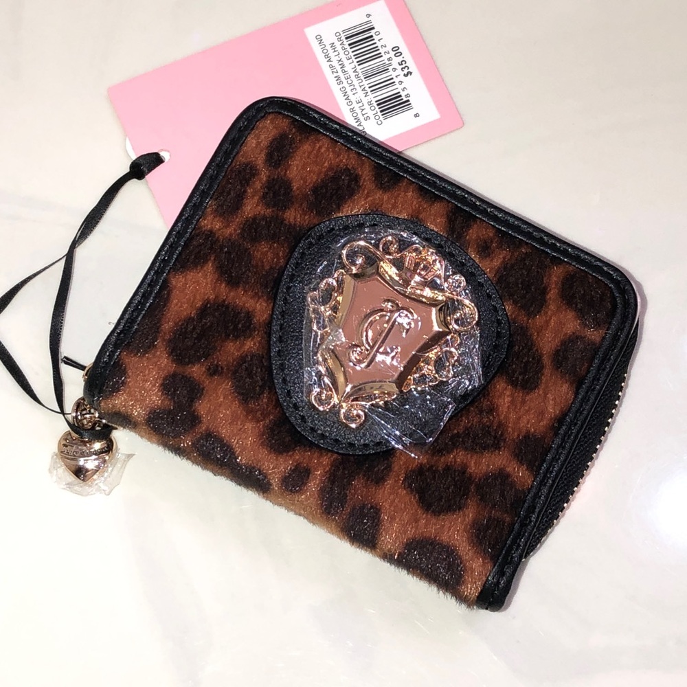 Juicy Couture Natural Leopard Faux Fur Glamour Gang Small ZA Bifold Wallet NWT